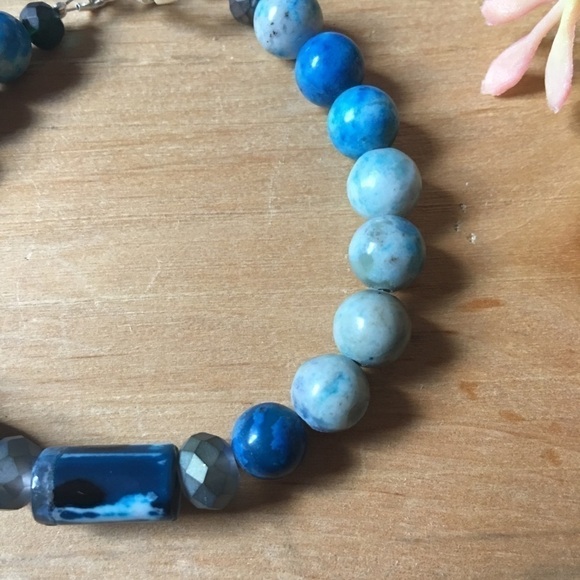 Turquoise jasper beaded bracelet - Picture 3 of 6